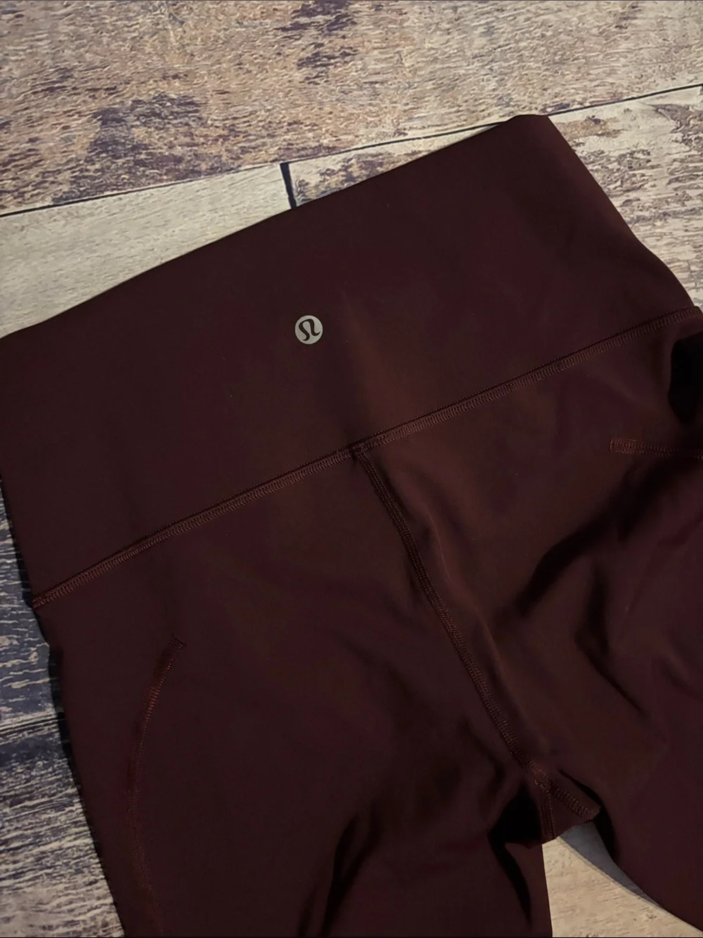 Lululemon High-Waist Women's Performance Leggings in Deep Burgundy / mesh leg